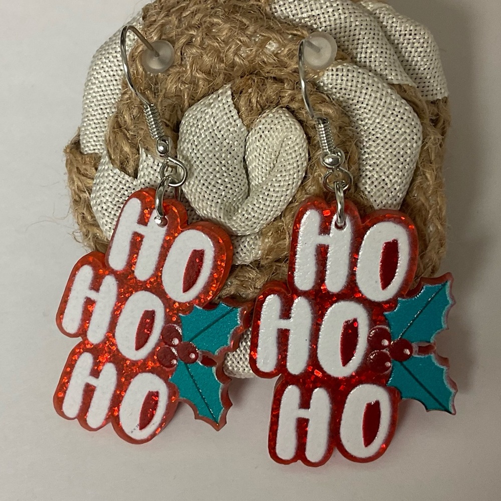 ❤️Holly~Ho, Ho, Ho Earrings